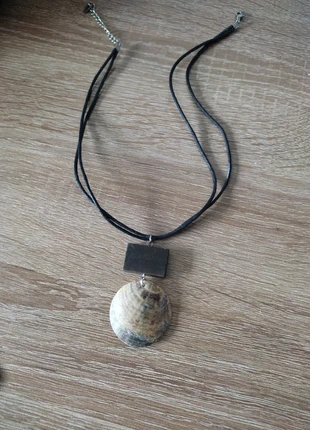 Collier coquillage et bois naturel, marke: Naturel, zustand: Sehr gut, 4,50 €, 5,43 € inklusive Vinted-Käuferschutz