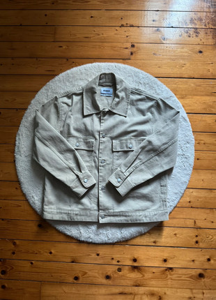 Veste en Jeans Weekday Taille M, marque: Weekday, état: Très bon état, taille: M, 20,00 €, 21,70 € Protection acheteurs incluse