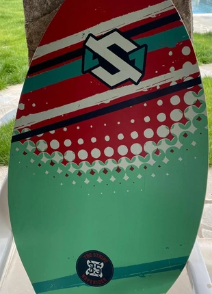 Tabla Skimboard Waverider The Stripe 35, marque: the stripe 35, état: Neuf sans étiquette, 30,00 €, 32,20 € Protection acheteurs incluse