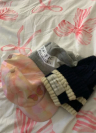 3 hat bundle, brand: Thomas Burberry, condition: Very good, size: One size, £2.00, £2.80 includes Buyer Protection