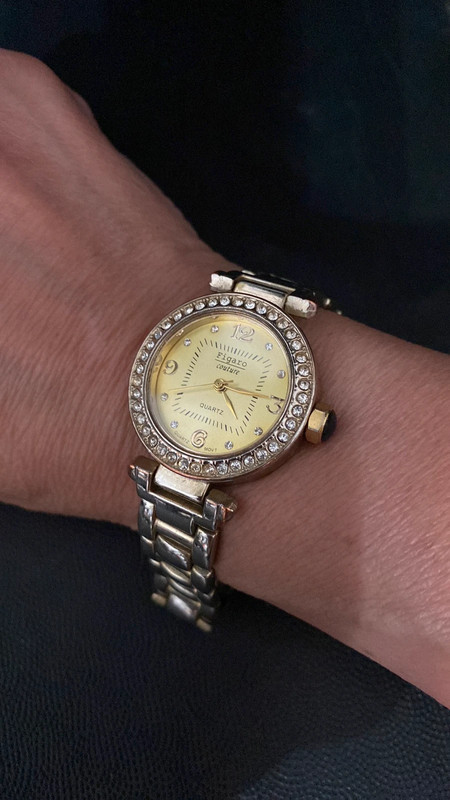 Vintage Ladies Figaro Couture Analog Silver Tone Watch bracelet with rhinestone 2