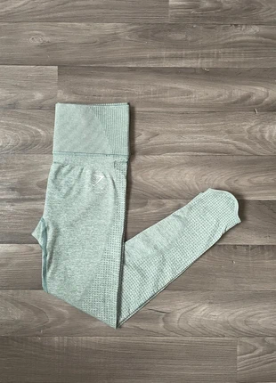 Legging Gymshark couleur menthe femme taille S, brand: Gymshark, condizioni: Ottime, taglia: S / IT 40 / EU 36, €11.00, €12.25 include la Protezione acquisti