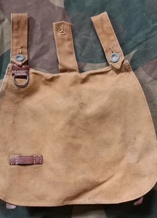 Sac a pain besache breadbag satchel bolsa borsa brood tas leger army esercito, marque: German mustard colour breadbag, état: Très bon état, 85,00 €, 89,95 € Protection acheteurs incluse