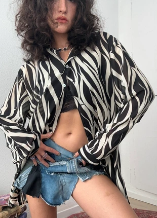 Zebra shirt, marca: Vintage Dressing, estado: Muy bueno, tamaño: L / 40 / 12, 11,00 €, 12,25 € Protección al comprador incluida