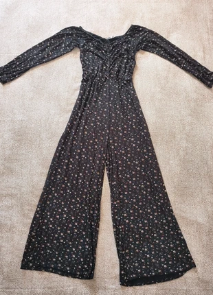 Boohoo Black Floral Viscose Off-Shoulder Jumpsuit - Size Small / UK 8 / EU 36, marque: Boohoo, état: Très bon état, taille: S / 36 / 8, 20,00 €, 21,70 € Protection acheteurs incluse