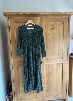 Robe longue Mango taille XS, marke: Mango, zustand: Sehr gut, größe: XS / 34 / 6, 10,00 €, 11,20 € inklusive Vinted-Käuferschutz