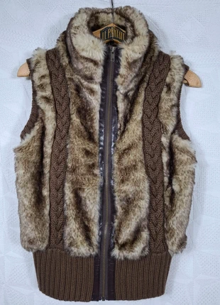 Veste sans manches fausse fourrure et tricot marron S/M, marque: Tendance, état: Très bon état, taille: S / 36 / 8, 35,00 €, 37,45 € Protection acheteurs incluse