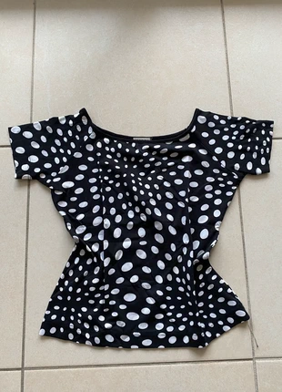 Haut vintage noir à pois style Polka dots, brand: Vintage Dressing, condizioni: Ottime, taglia: S / IT 40 / EU 36, €5.00, €5.95 include la Protezione acquisti