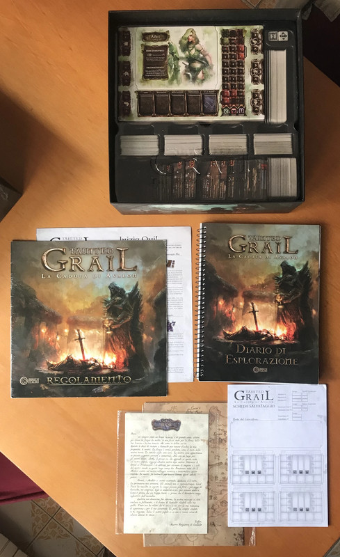 Tainted Grail La Caduta di Avalon - con Miniature Dipinte - Giochi Uniti - in Italiano 3