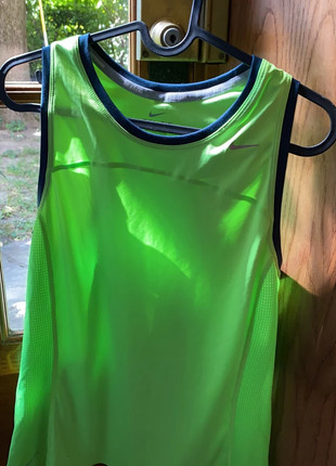 vestir Acerca de la configuración Triturado T shirt Nike Jaune fluo - Vinted
