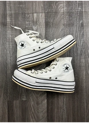 Converse blanches à plate-forme – Taille 40 – Iconiques et tendance, brand: Converse, condizioni: Ottime, taglia: 40, €38.80, €41.44 include la Protezione acquisti