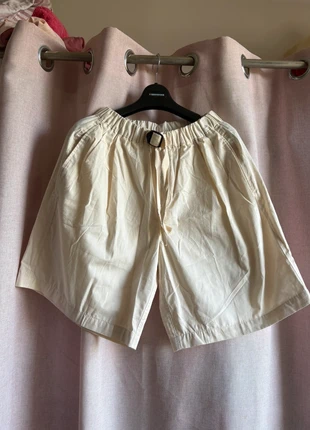 bermuda beige, marca: Pull & Bear, estado: Nuevo sin etiquetas, tamaño: XS / 34 / 6, 8,00 €, 9,10 € Protección al comprador incluida