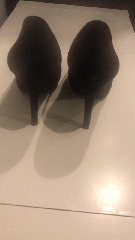 Chaussures à talon noires  2