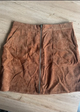 Jupe zippée en daim marron neuf, marke: Shein, zustand: Neu, größe: M / 38 / 10, 3,00 €, 3,85 € inklusive Vinted-Käuferschutz