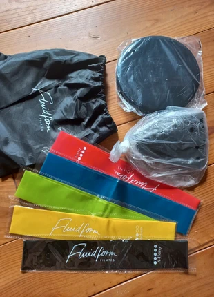 Fluidform pilates set (unopened), marca: fluidform, estado: Novo sem etiquetas, €10.00, €11.20 inclui Proteção do Comprador