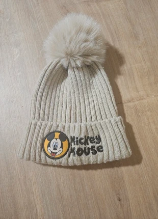 Disney Mickey Mouse Beanie Age 6 to 12 months, brand: Disney, condition: Very good, size: 6-12 months, 47 cm, €2.00, €2.80 includes Buyer Protection