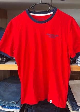 Tee shirt, brand: Celio, condizioni: Ottime, taglia: S, €3.00, €3.85 include la Protezione acquisti Pro