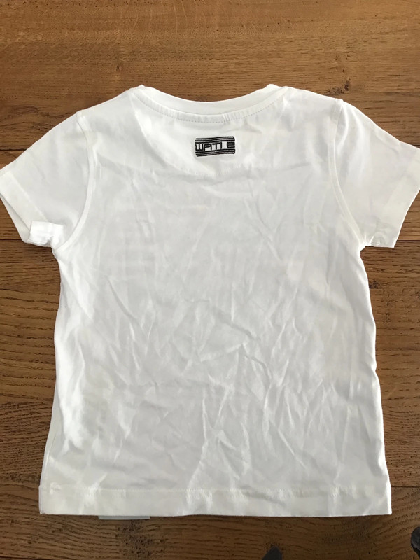 Tshirt blanc avec logo Wati B taille 4ans 2