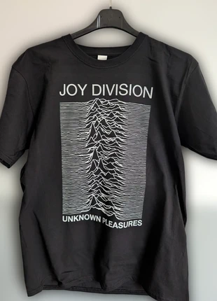 T-shirt nera | Unknown Pleasures | Joy Division, marque: nobrand, état: Très bon état, taille: M, 13,00 €, 14,35 € Protection acheteurs (Pro) incluse