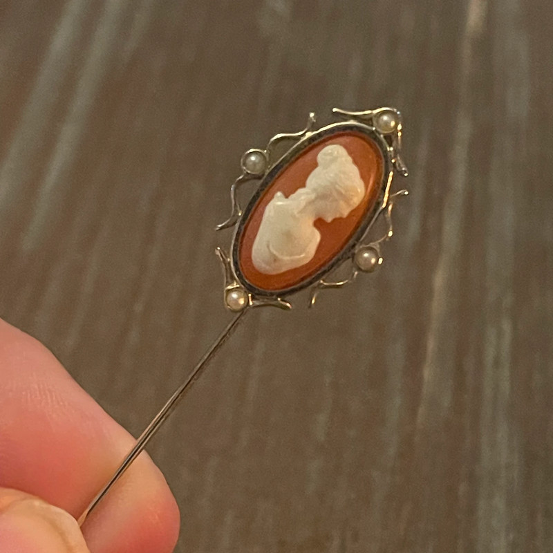 Avon Cameo Stick Pin 3