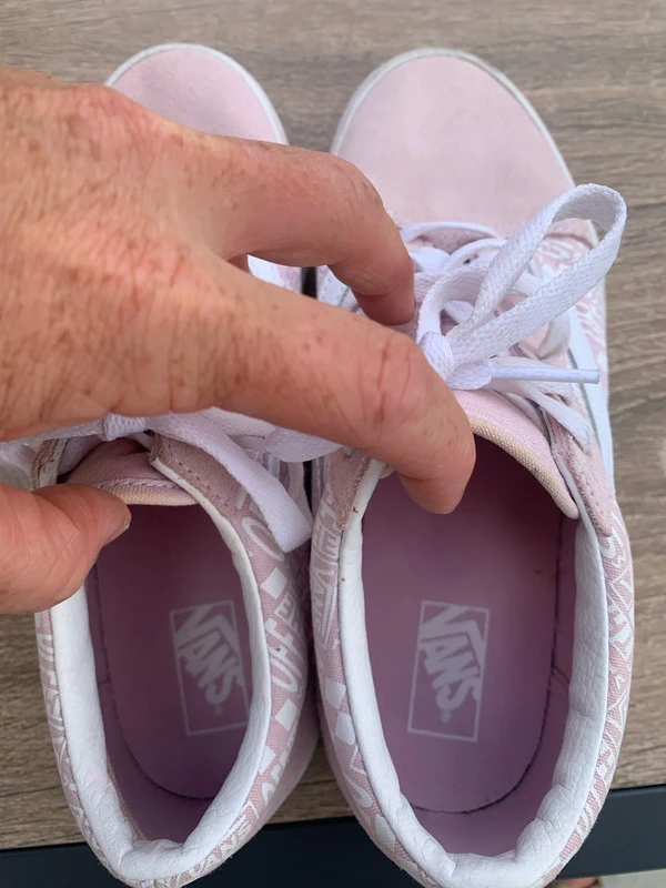 Vans rose - photo numéro 4