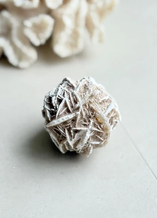 Woestijnroos rond, merk: Mineralogie, staat: Heel goed, € 7,50, € 8,58 inclusief Kopersbescherming