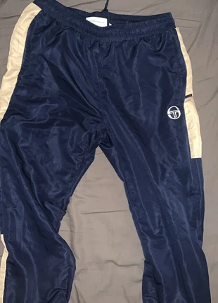 Pantalon Sergio Tacchini, marca: Sergio Tacchini, estado: Muito bom, tamanho: M, €40.00, €42.70 inclui Proteção do Comprador
