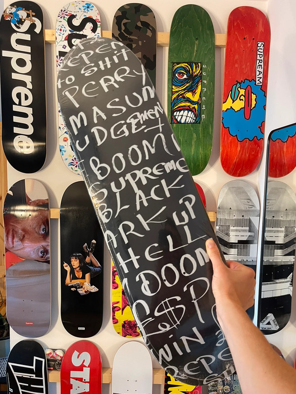 Supreme skateboard shop
