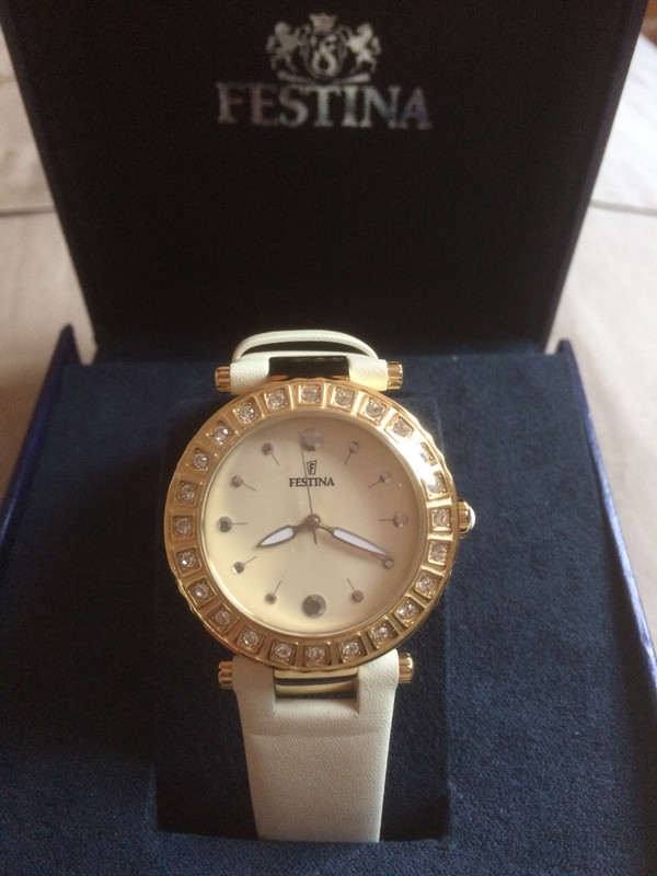 Montre femme festina cheap or