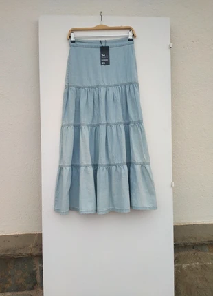 Falda larga denim jeans tejana vaquera azul claro en capas efecto volante de Primark, marque: Primark, état: Neuf avec étiquette, taille: XS / 34 / 6, 18,90 €, 20,55 € Protection acheteurs incluse