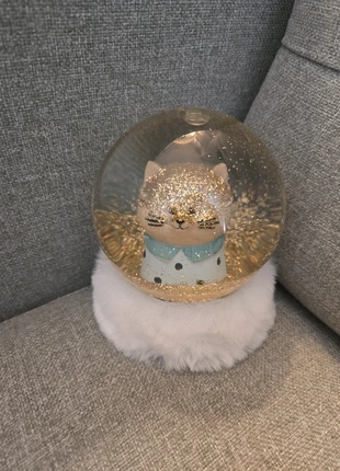 Boule de neige motif chat décoration noel, marque: Home & Deco, état: Neuf sans étiquette, 10,00 €, 11,20 € Protection acheteurs incluse