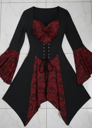 Robe gothique noire et bordeaux Manches cloche & Crânes, condizioni: Ottime, taglia: M / IT 42 / EU 38, €55.00, €58.45 include la Protezione acquisti