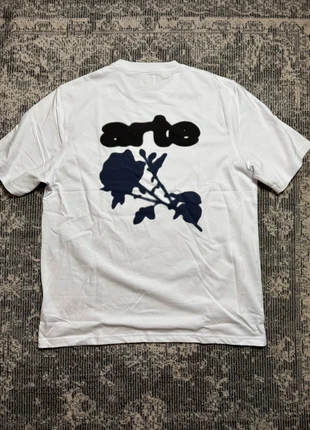 Arte – T-shirt Blur Flower Blanc – Taille M – Neuf avec étiquette, brand: Arte, condition: New with tags, size: M, €45.00, €47.95 includes Buyer Protection
