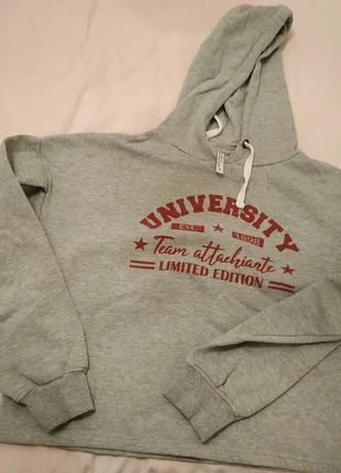 Sweat taille M, brand: Je ne sais quoi, condition: Good, size: M / 38 / 10, €2.00, €2.80 includes Buyer Protection