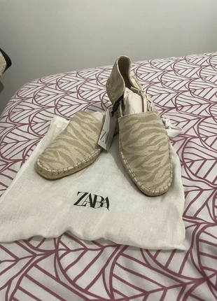 Sapatos rasos, marca: Zara, estado: Novo com etiquetas, tamanho: 38, €12.00, €13.30 inclui Proteção do Comprador