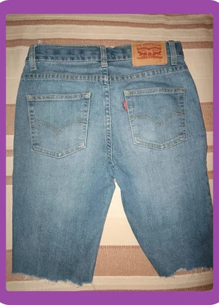 "short" en jean Levi's skinny taper / DIY Levi's skinny taper cut-off shorts, marque: Levi's, état: Neuf sans étiquette, taille: 14 ans / 164 cm, 10,90 €, 12,15 € Protection acheteurs incluse