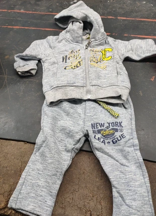 Tuta bimbo taglia 6 mesi melby, marca: Melby, estado: Novo sem etiquetas, tamanho: 6-9 meses / 68 cm, €3.00, €3.85 inclui Proteção do Comprador