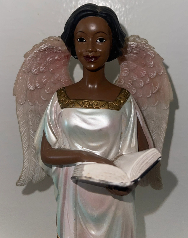 Ebony Treasures Devotion Angel Figurine, GUC 1