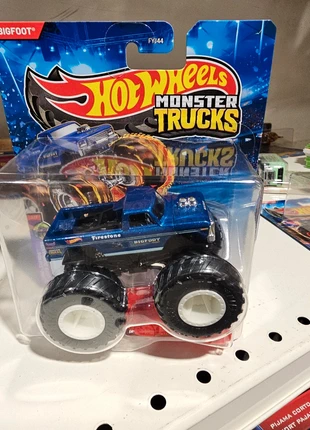 Hot wheels monster truck big foot, brand: Hot Wheels, condizioni: Nuovo senza cartellino, taglia: Taglia unica, €8.00, €9.10 include la Protezione acquisti Pro