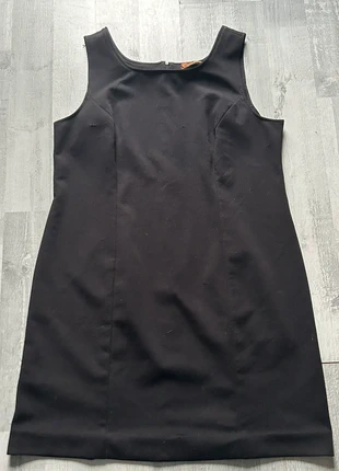 Petite robe noir vintage, brand: Vintage Dressing, condizioni: Ottime, taglia: M / IT 42 / EU 38, €3.00, €3.85 include la Protezione acquisti