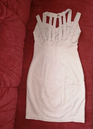 Figurbetontes Kleid beige, Rückenausschnitt, marque: cheri cheri, état: Très bon état, taille: XS / 34 / 6, 5,00 €, 5,95 € Protection acheteurs incluse