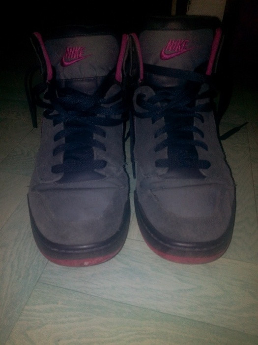 Montantes Nike gris et rose 1