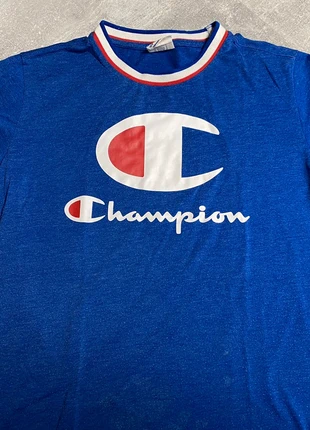 Champion Tshirt , marque: Champion, état: Très bon état, taille: 14 ans / 164 cm, 16,00 €, 17,50 € Protection acheteurs incluse