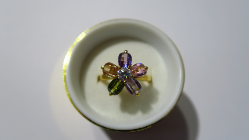 Bague fleur plaqué or + cristaux T60 1