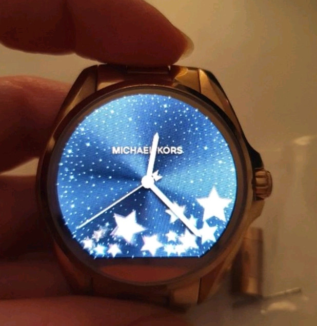 Montre connect e Michael kors Vinted