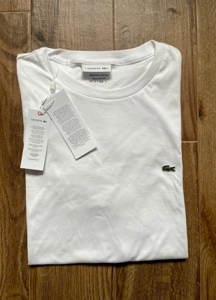 T-Shirt Lacoste tg L, brand: Lacoste, condizioni: Nuovo con cartellino, taglia: L, €40.00, €42.70 include la Protezione acquisti