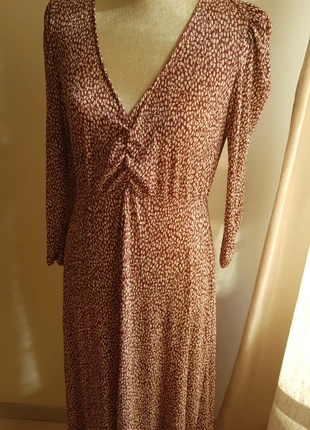 Robe longue imprimé feuillage tM, merk: Mango, staat: Nieuw zonder prijskaartje, maat: M / 38 / 10, € 10,00, € 11,20 inclusief Kopersbescherming