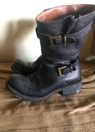 bottes en cuir , marque: CUIR, état: Bon état, taille: 37, 10,00 €, 11,20 € Protection acheteurs incluse