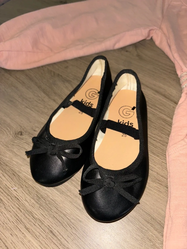 Lot vêtements fille - photo numéro 2