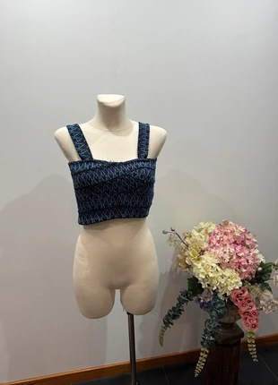 Top curto azul marinho com alças da Zara, marca: Zara, estado: Muito bom, tamanho: M / 38 / 10, €6.00, €7.00 inclui Proteção do Comprador